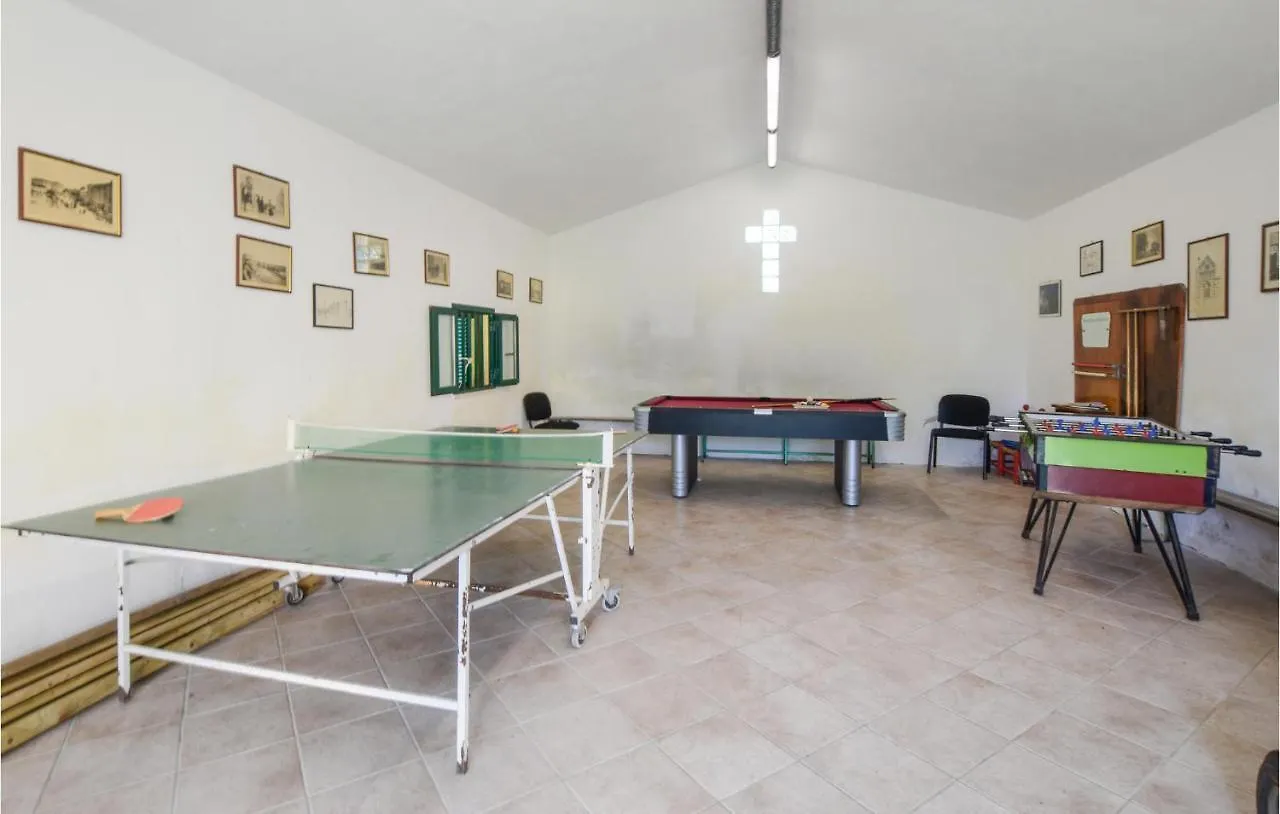 4 Bedroom Lovely Home In Santa Luce