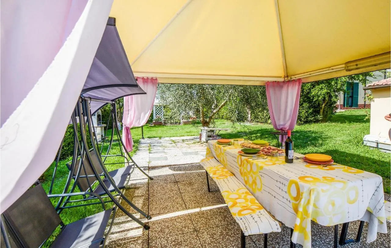 Holiday home 4 Bedroom Lovely Home In Santa Luce