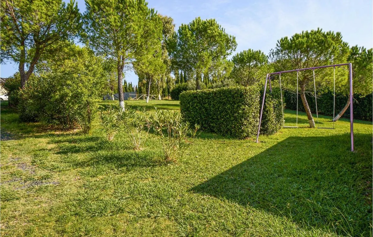 4 Bedroom Lovely Home In Santa Luce Italy