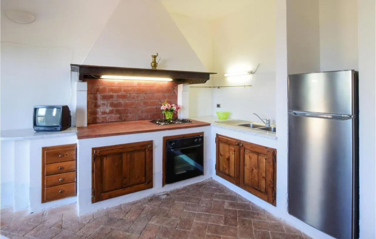 4 Bedroom Lovely Home In Santa Luce Holiday home