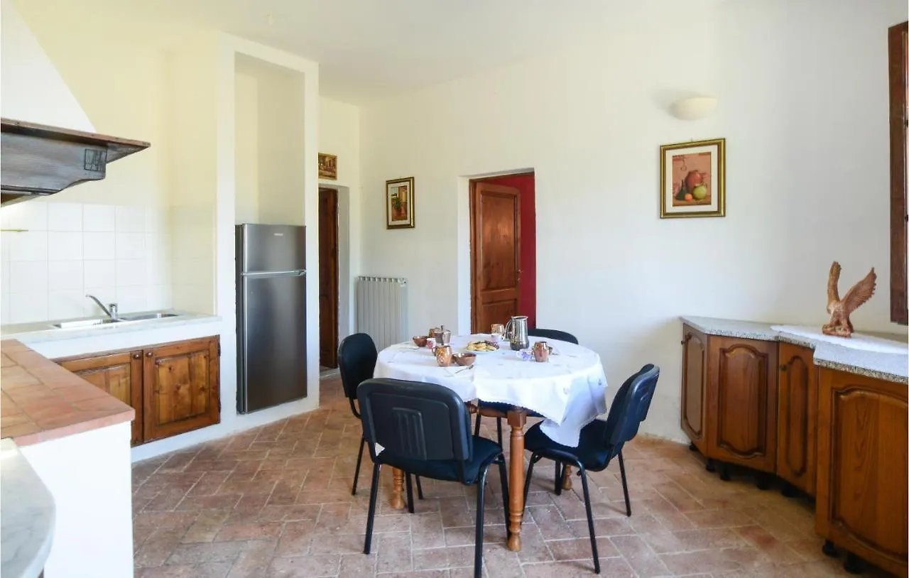 4 Bedroom Lovely Home In Santa Luce Holiday home